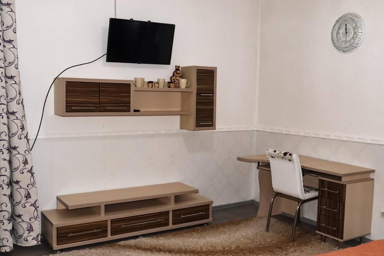 Отель Меридиан Zolotonosha Εξωτερικό φωτογραφία